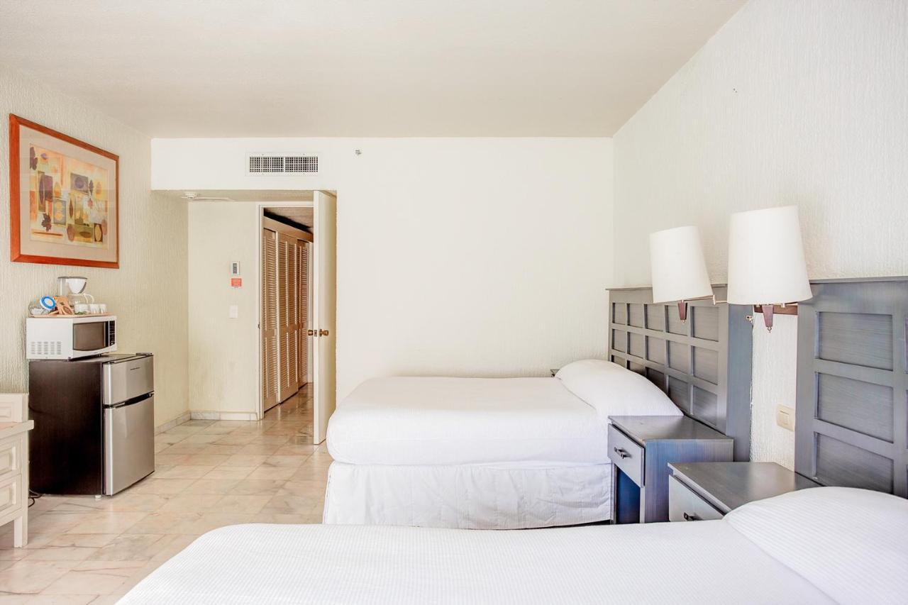Condos In Prime Cancun Location Plus 3 Pools Exterior foto